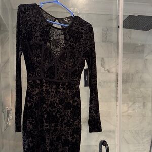 Lulu's Black Floral Long Sleeve Dress